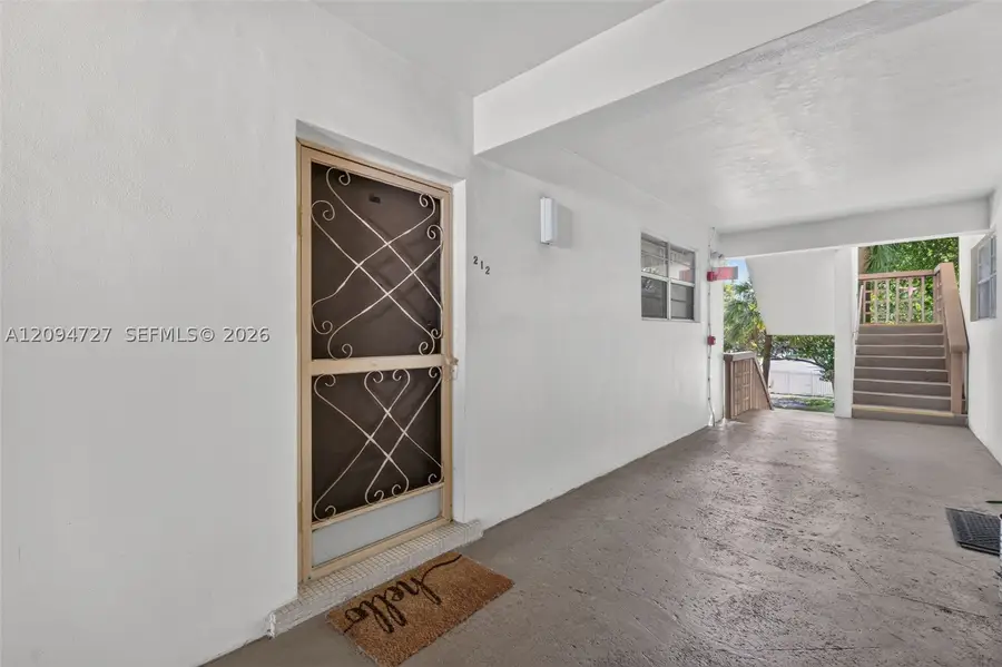 1395 NE 167th St #212, Miami, FL 33162 - #2
