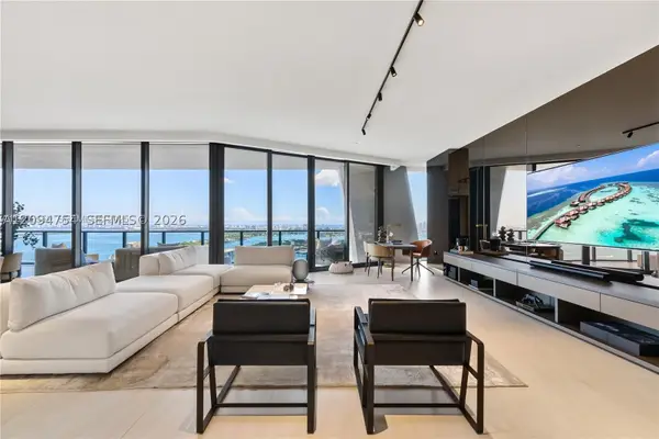 1000 Biscayne Blvd #3502, Miami, FL 33132