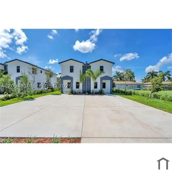 1231-1233 NW 9 Avenue, Florida City, FL 33034