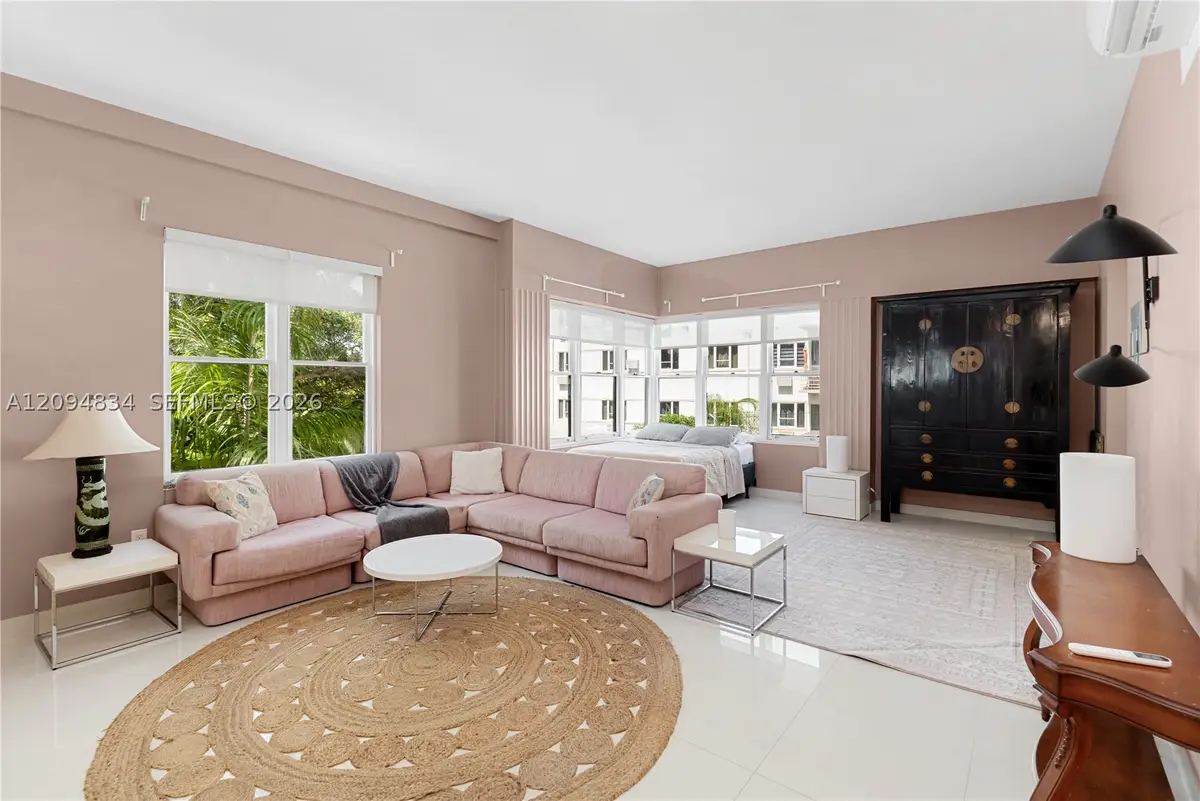 2421 Lake Pancoast Dr #3B, Miami Beach, FL 33140 - #1