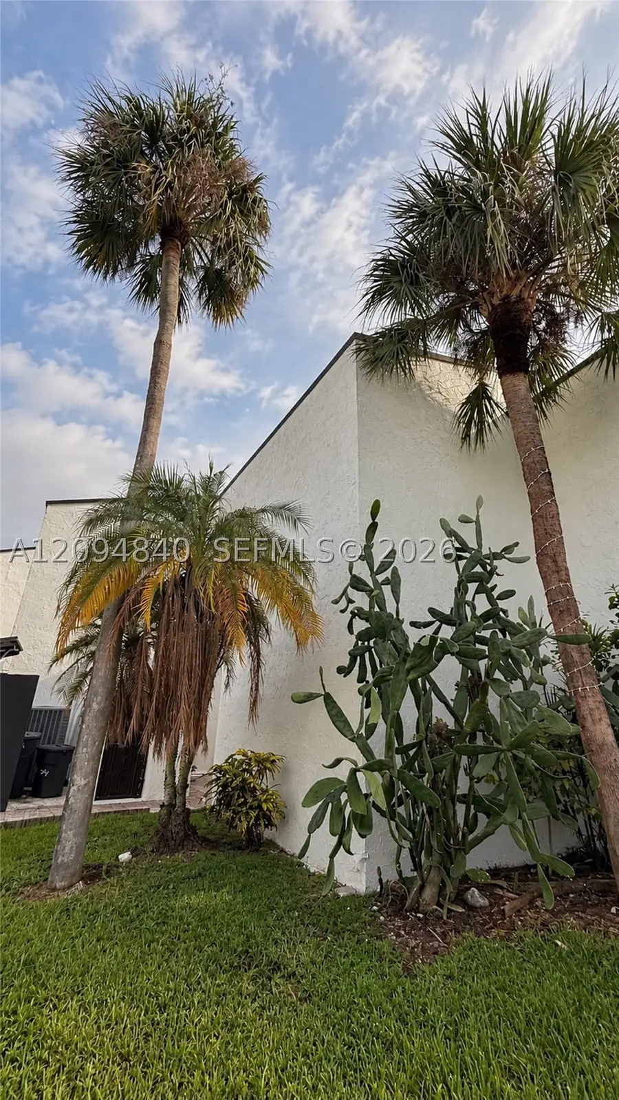 9195 Fontainebleau Blvd #4, Miami, FL 33172 - #3