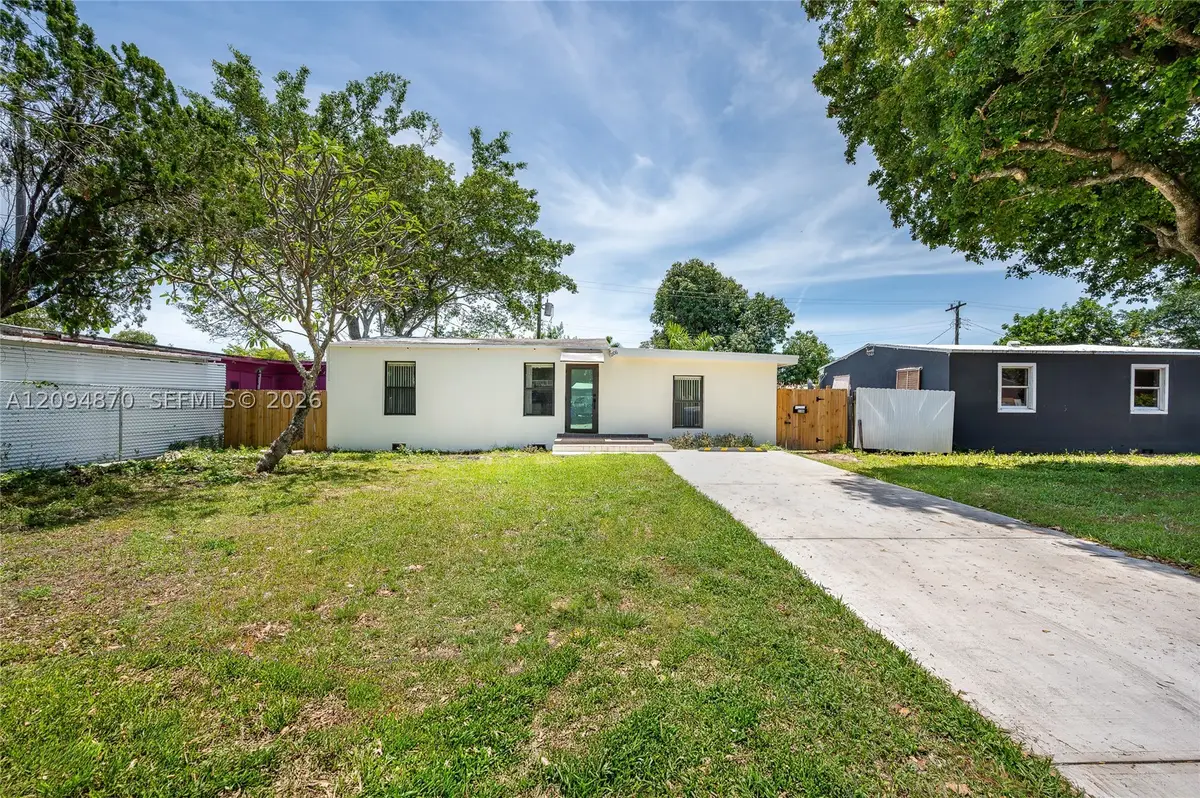 2106 Plunkett Ct, Hollywood, FL 33020 - #1