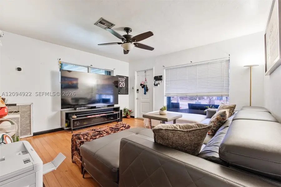 230 NW 52nd St, Oakland Park, FL 33309 - #3