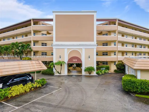 145 Atlantis Blvd #101, Atlantis, FL 33462