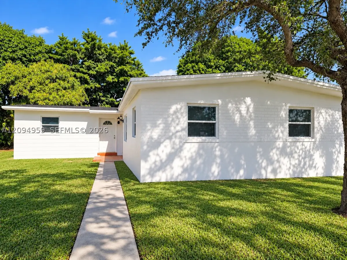 3001 SW 23rd Ter, Miami, FL 33145 - #1