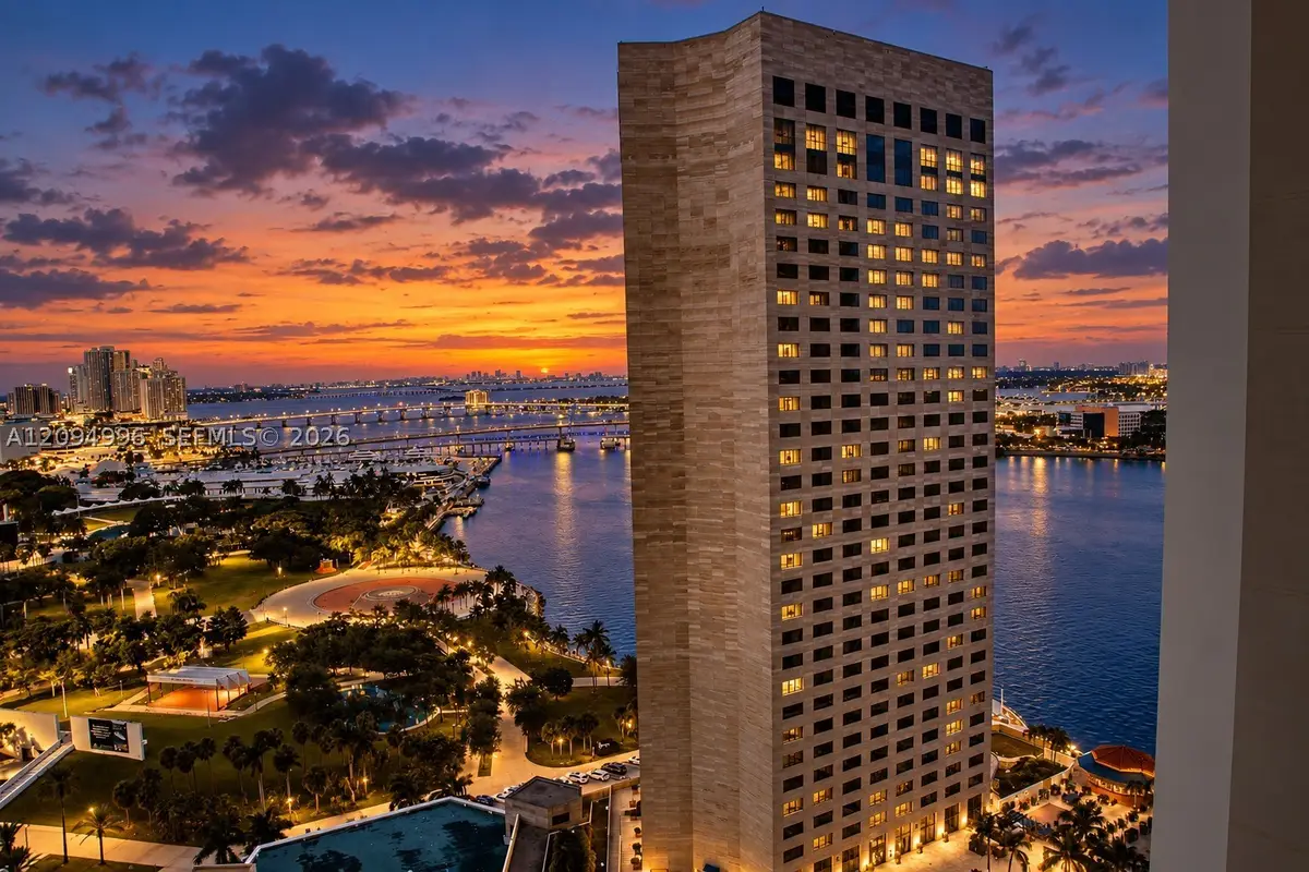325 S Biscayne Blvd #2722, Miami, FL 33131 - #1