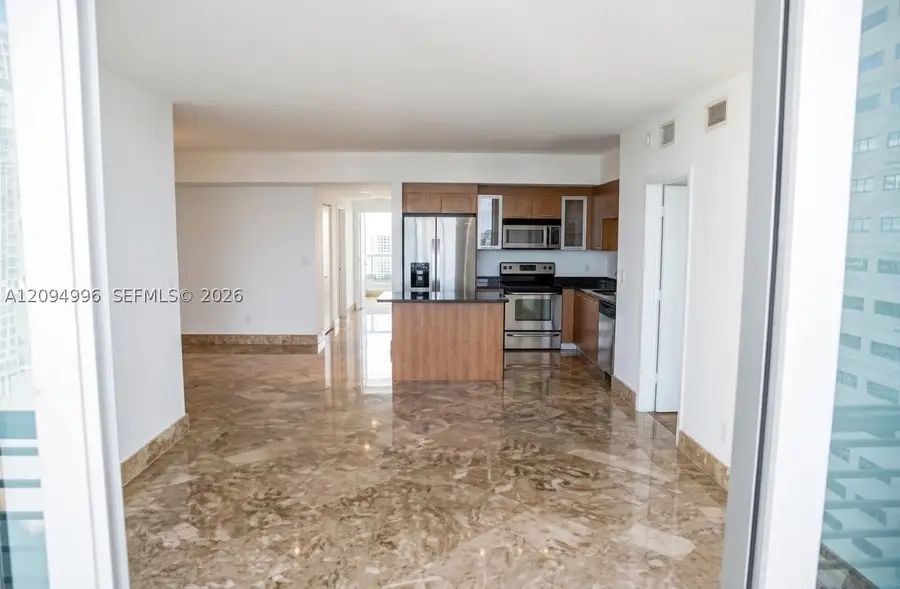 325 S Biscayne Blvd #2722, Miami, FL 33131 - #3
