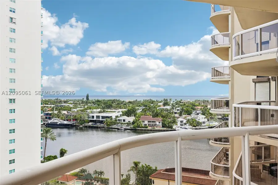 20191 E Country Club Dr #1102, Aventura, FL 33180 - #2