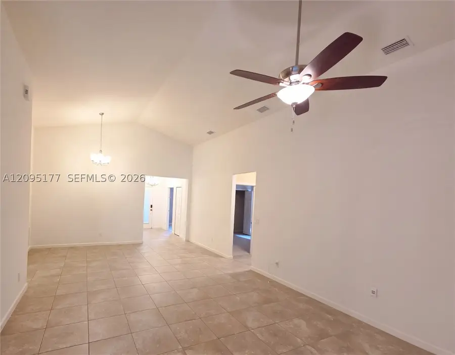 8195 Westfield Cir, Vero Beach, FL 32966 - #3