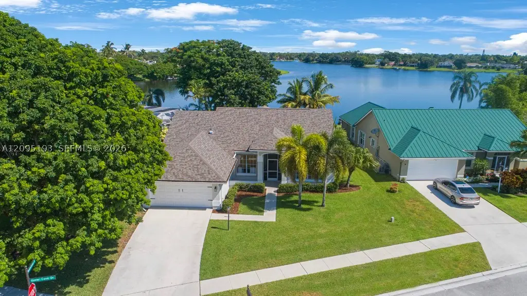 12911 Upper Cove Dr, Wellington, FL 33414 - #1