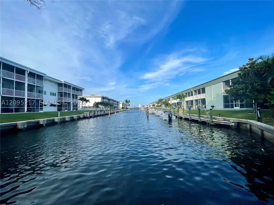 121 Wettaw Ln #116, North Palm Beach, FL 33408 - #2