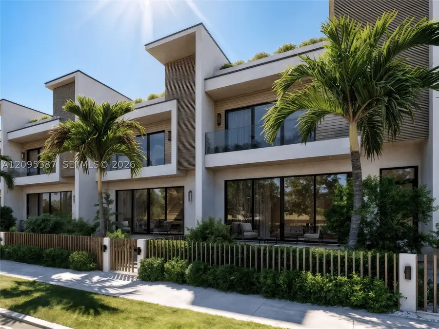 2840 NE 32nd St, Fort Lauderdale, FL 33306 - #2