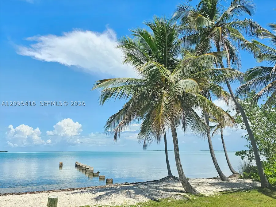 54 Sunset Rd, Key Largo, FL 33037 - #2