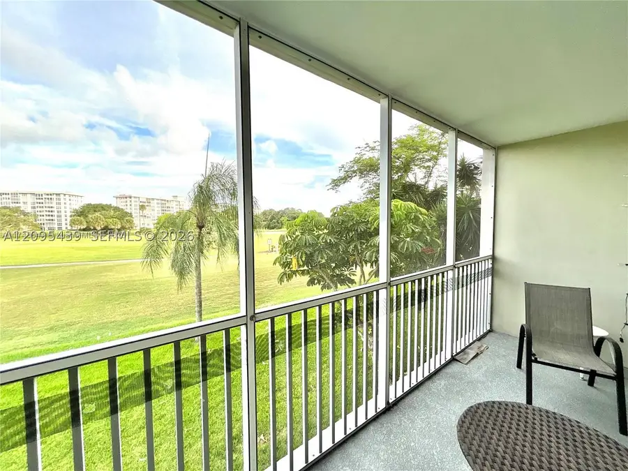 2900 N Palm Aire Dr #210, Pompano Beach, FL 33069 - #2