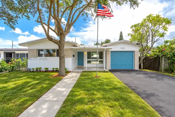 3920 Hayes St, Hollywood, FL 33021