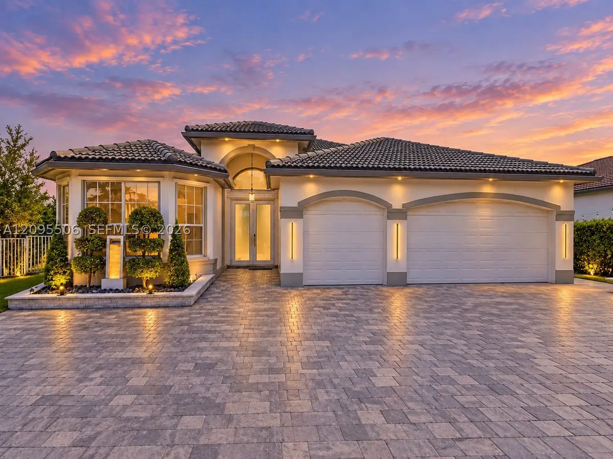 5421 SW 185th Ter, Miramar, FL 33029 - #1