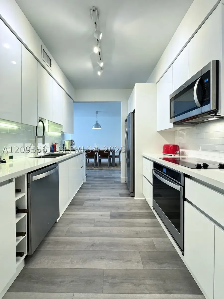 350 SE 2nd St #680, Fort Lauderdale, FL 33301 - #2