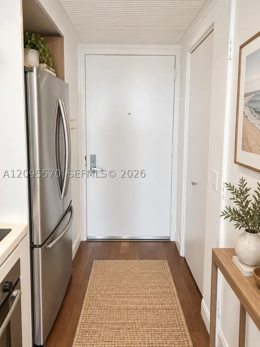 50 Biscayne Blvd #705, Miami, FL 33132 - #2
