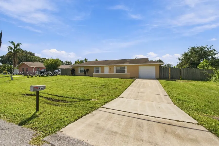 392 NW Ferris Dr, Port Saint Lucie, FL 34983 - #3