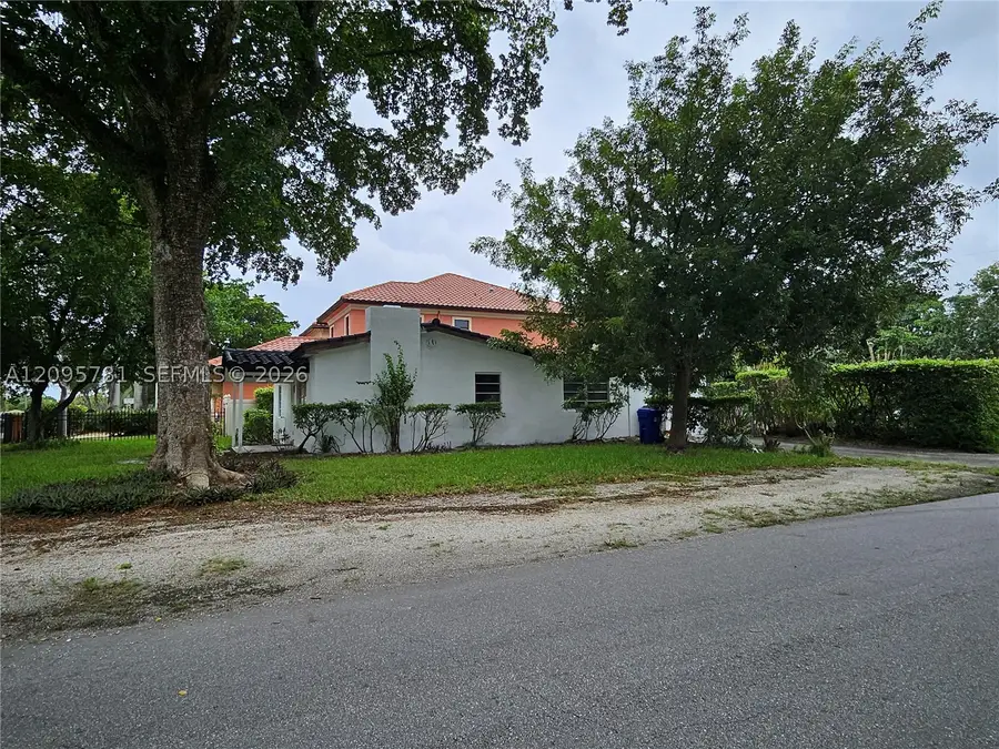700 NE 7th St, Pompano Beach, FL 33060 - #2
