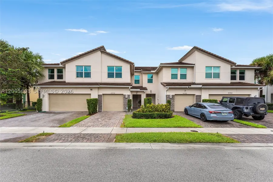 4354 Veleiros Ave, Deerfield Beach, FL 33064 - #2