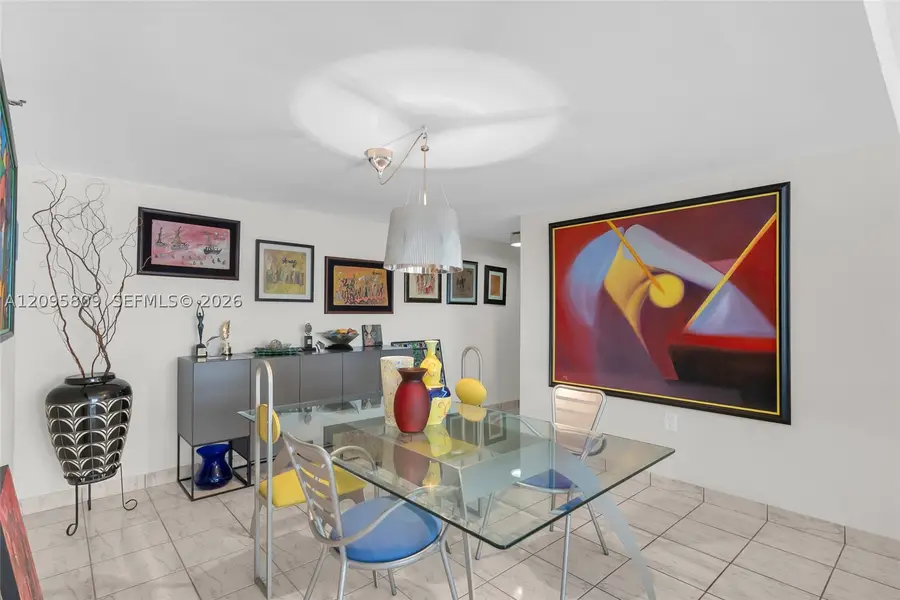 1623 Collins Ave #812, Miami Beach, FL 33139 - #3