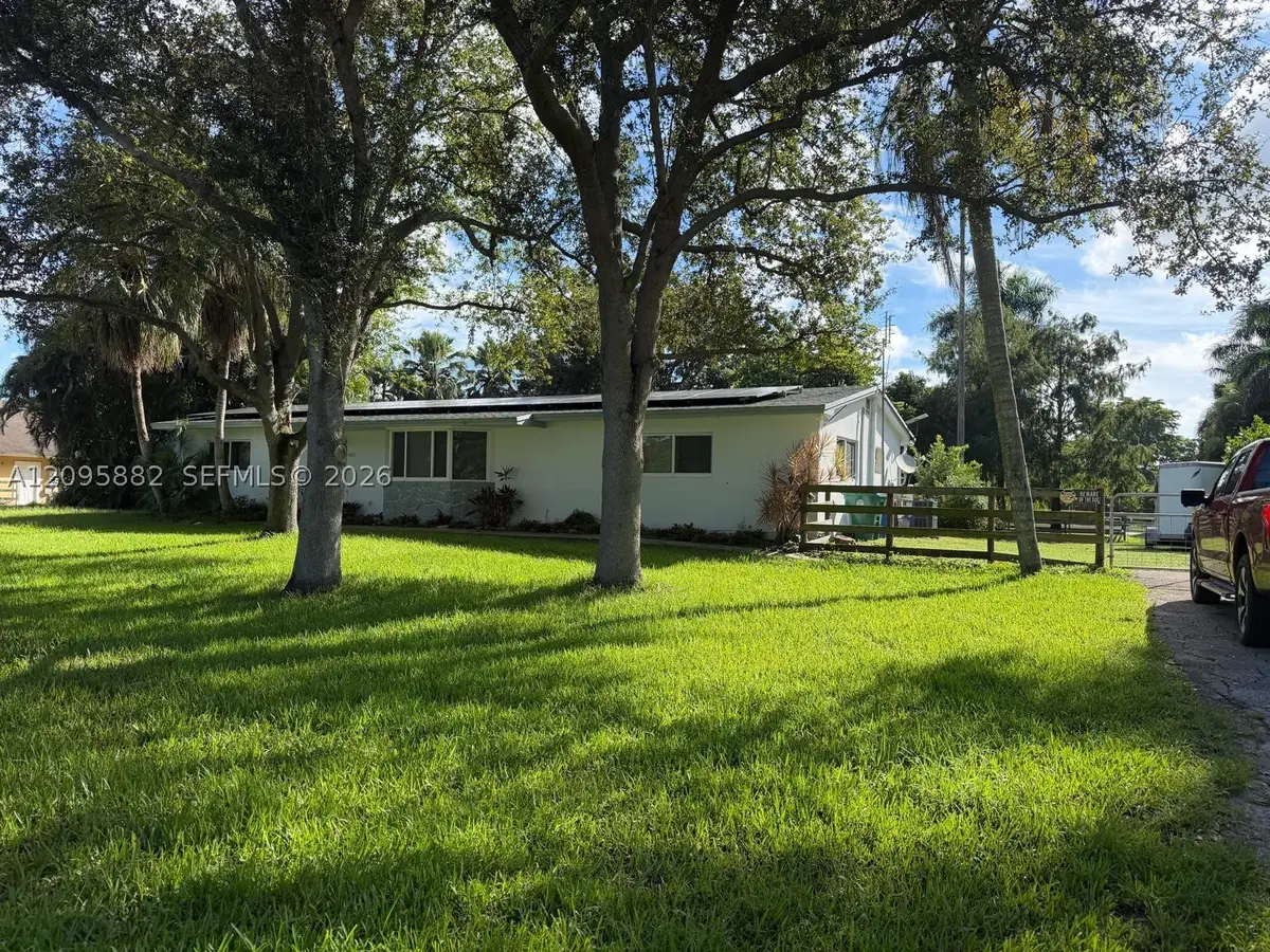 4830 SW 196th Ln, Southwest Ranches, FL 33332 - #1