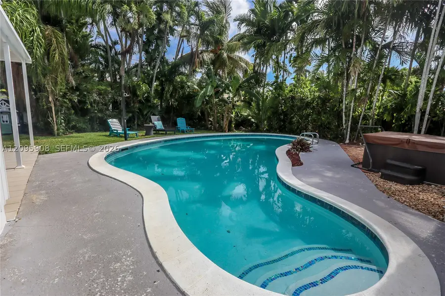 955 Van Buren St, Hollywood, FL 33019 - #2