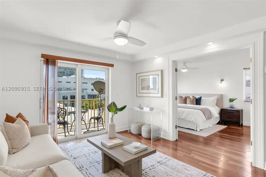 220 Washington Ave #5D, Miami Beach, FL 33139 - #3