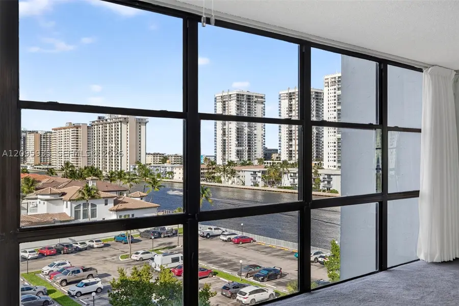 1000 Parkview Dr #715, Hallandale Beach, FL 33009 - #2