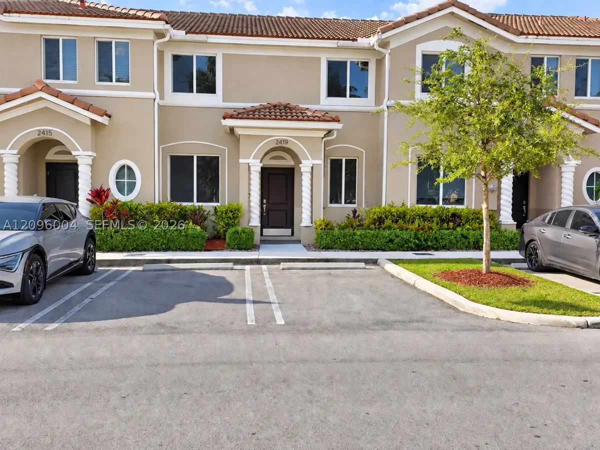 2419 SE 11th St, Homestead, FL 33035 - #1