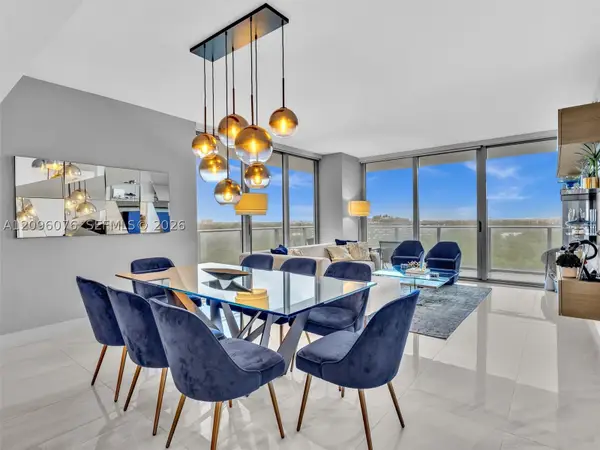 16385 Biscayne Blvd #1101, North Miami Beach, FL 33160