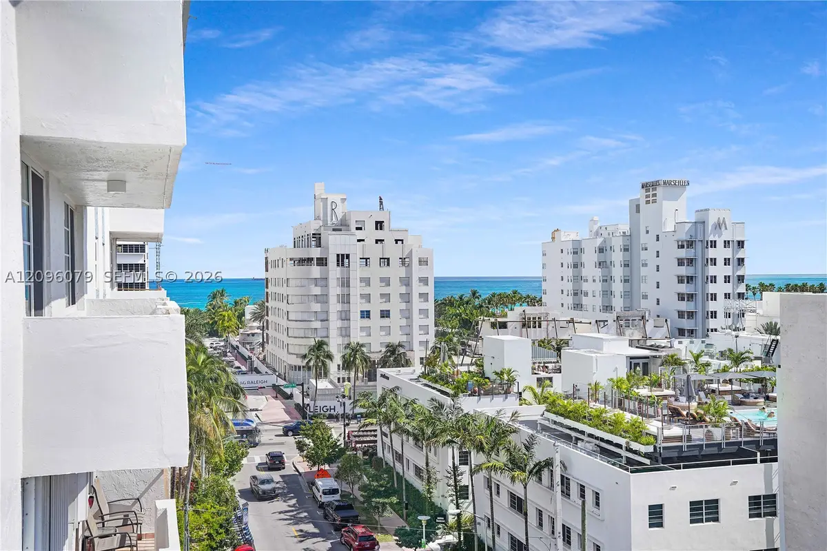 245 18 St #902, Miami Beach, FL 33139 - #1