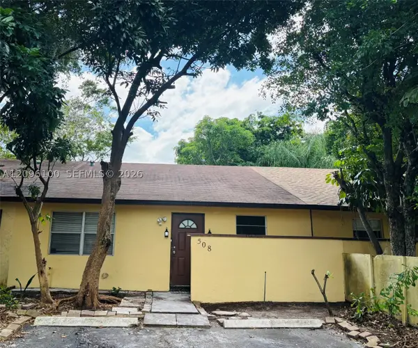 508 NW 43rd Pl, Deerfield Beach, FL 33064