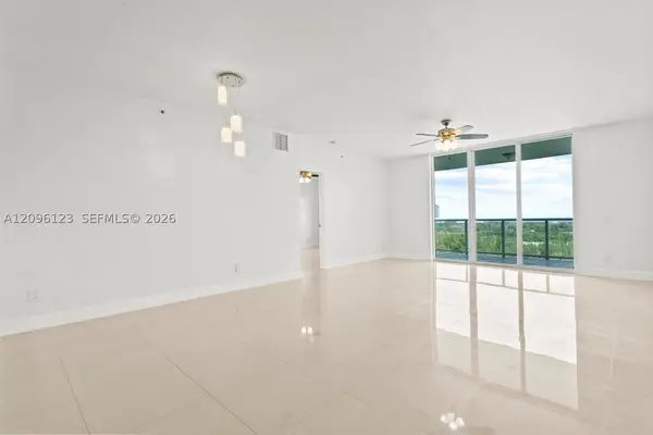 14951 Royal Oaks Ln #2008, North Miami, FL 33181