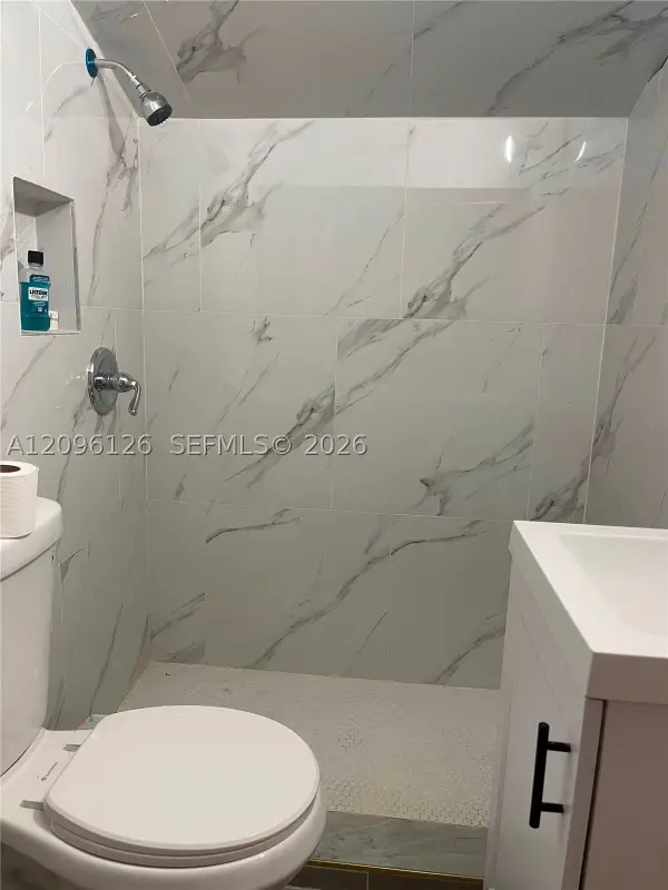 451 SE 8th St, Homestead, FL 33030