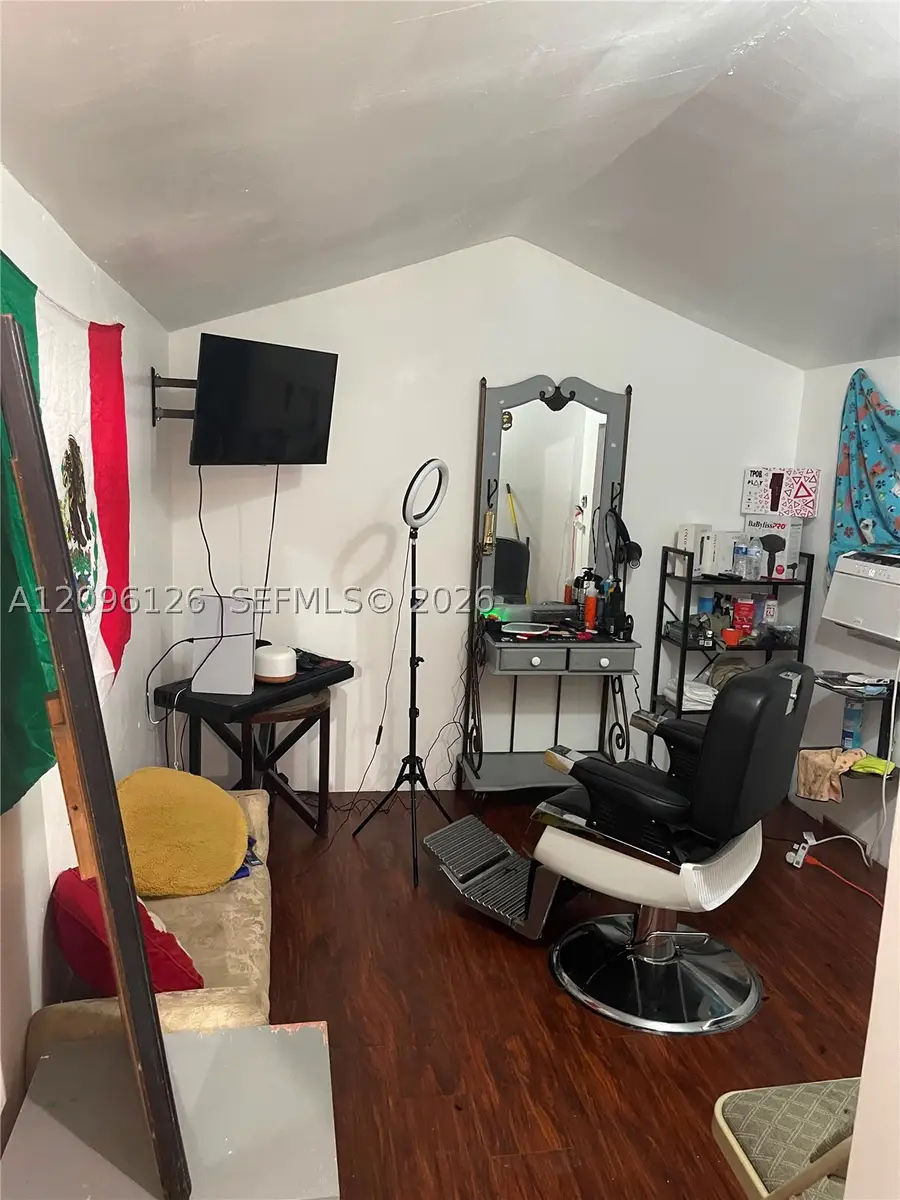 451 SE 8th St, Homestead, FL 33030 - #2