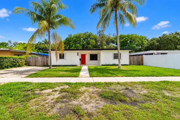 710 NE 142nd St, North Miami, FL 33161