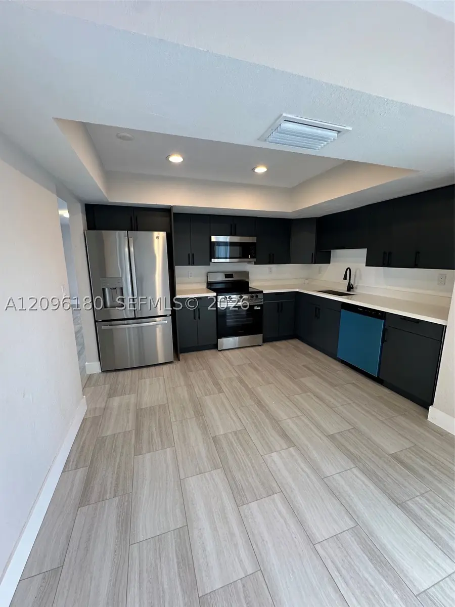 3608 Island Dr, Miramar, FL 33023 - #2