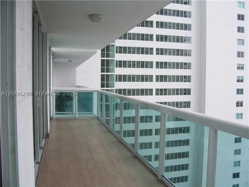 1800 N Bayshore Dr #2210, Miami, FL 33132 - #3