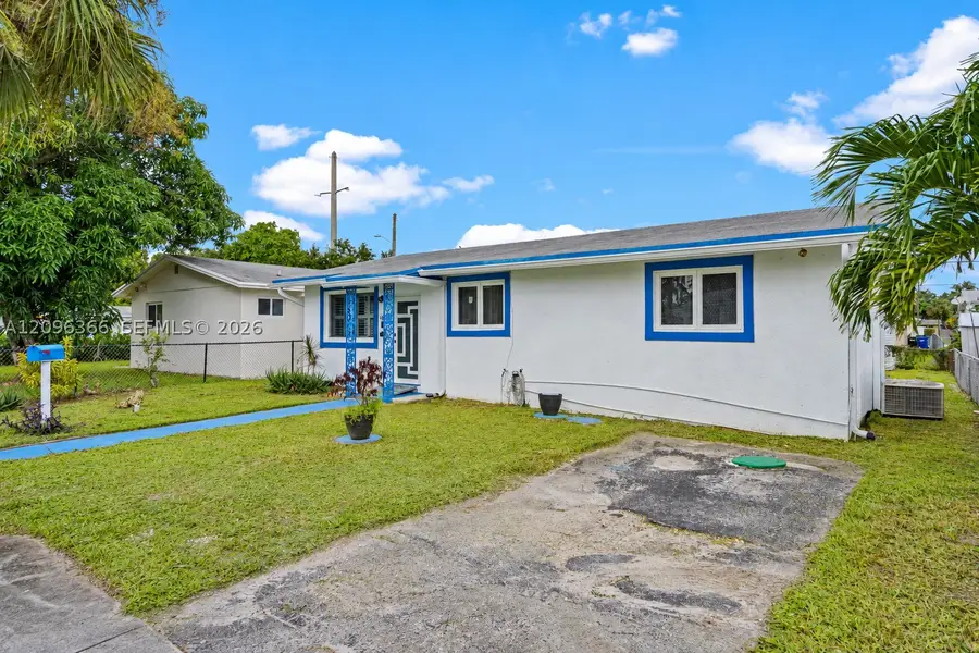1409 NE 152nd St, North Miami Beach, FL 33162 - #2