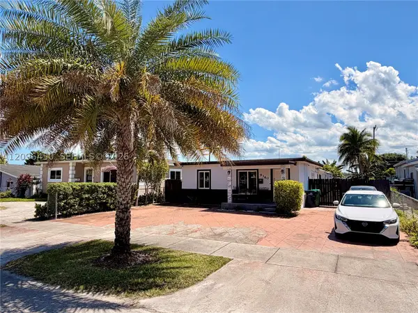 9360 SW 37th St, Miami, FL 33165
