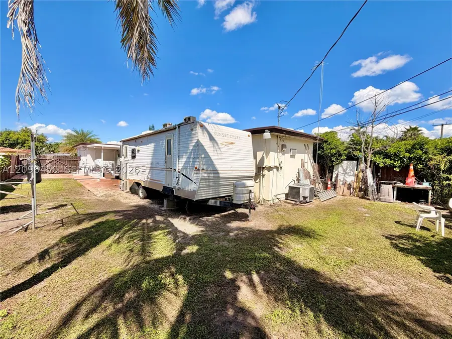 9360 SW 37th St, Miami, FL 33165 - #3