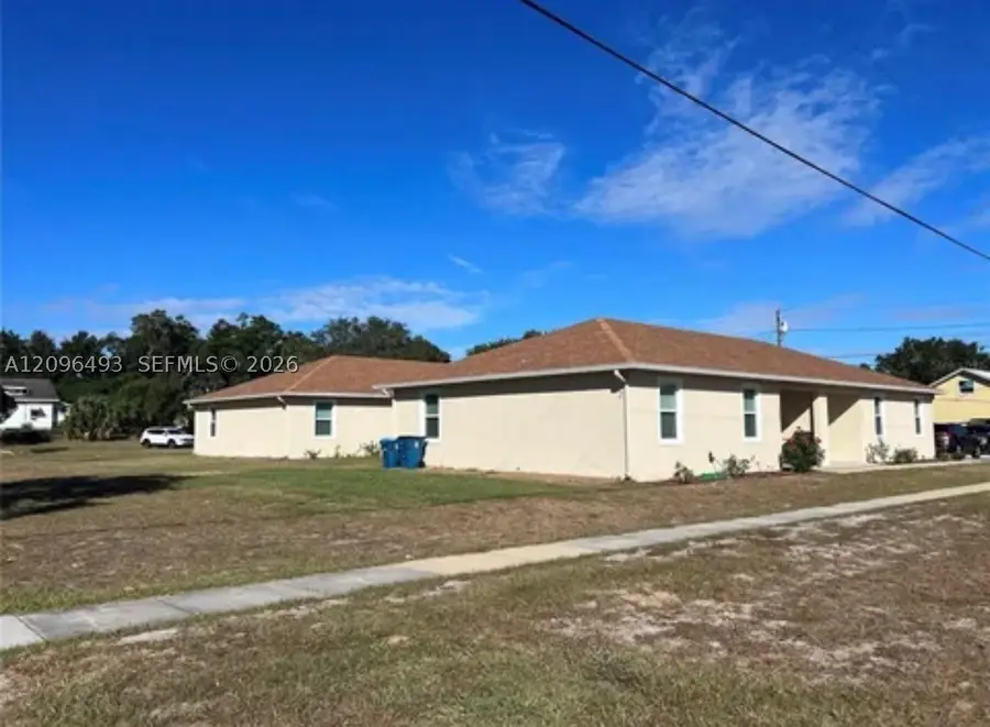 2 W Orange St, Davenport, FL 33837 - #3