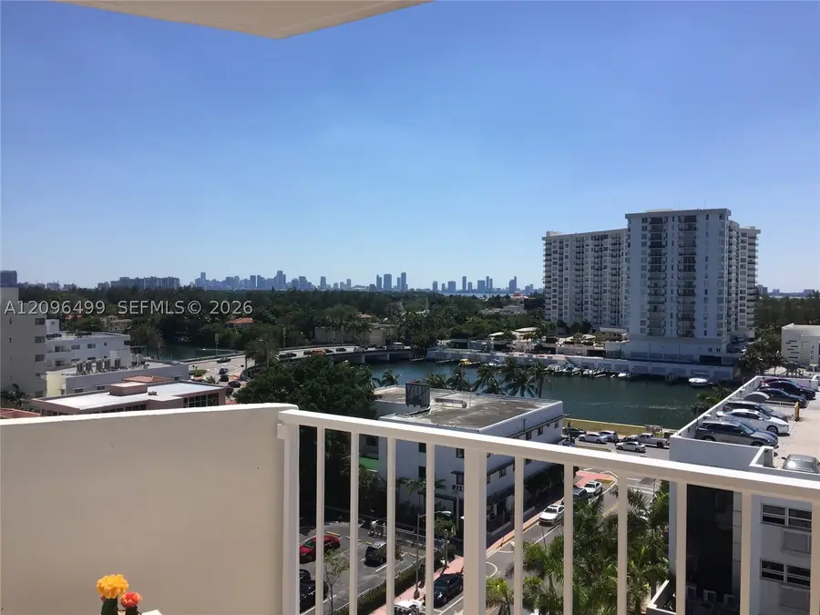 4301 Collins Ave #901, Miami Beach, FL 33140 - #3