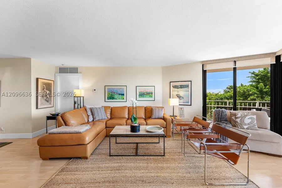 2000 Towerside Ter #710, Miami, FL 33138 - #3