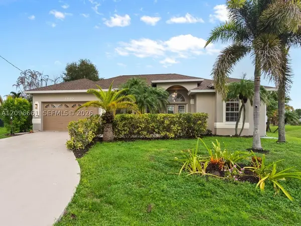 6840 NW Granger Ave, Port St Lucie, FL 34983