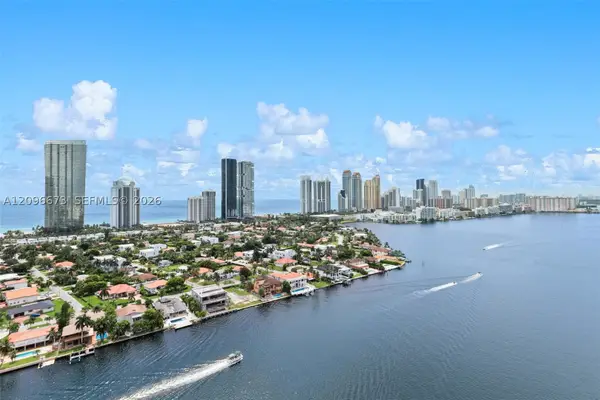 19101 NE 36th Ct #2811, Aventura, FL 33180
