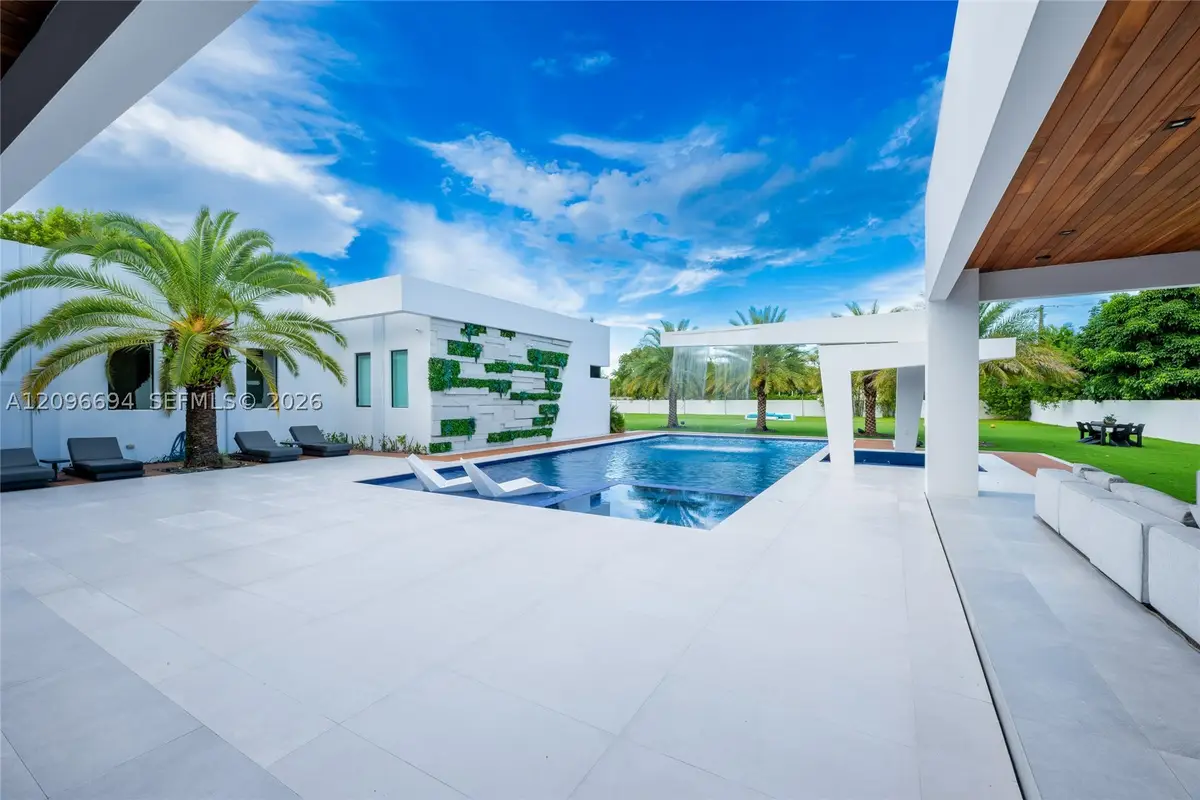 9890 SW 64th St, Miami, FL 33173 - #1