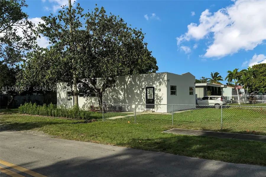 1046 Jann Ave, Opa Locka, FL 33054 - #2